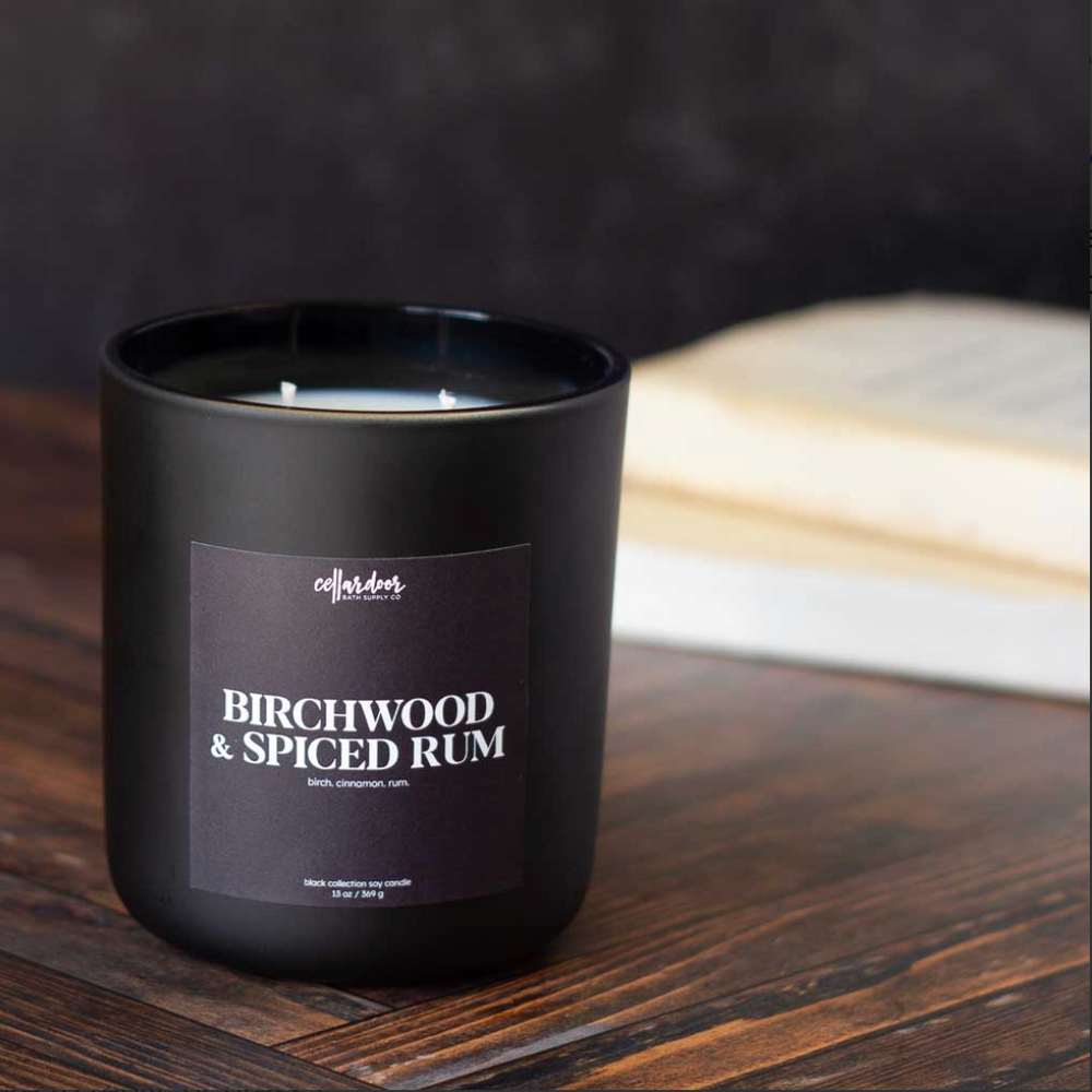 Cellar Door Vela perfumada de doble mecha – Birchwood & Spiced Rum