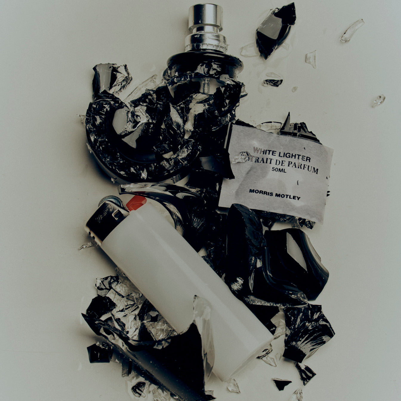 Eau de Extrait - White Lighter